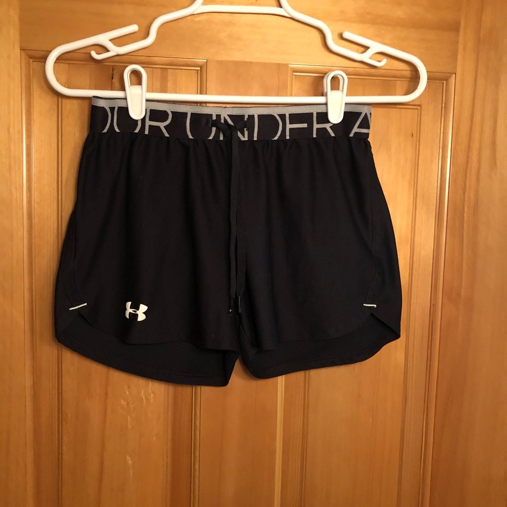 Running shorts